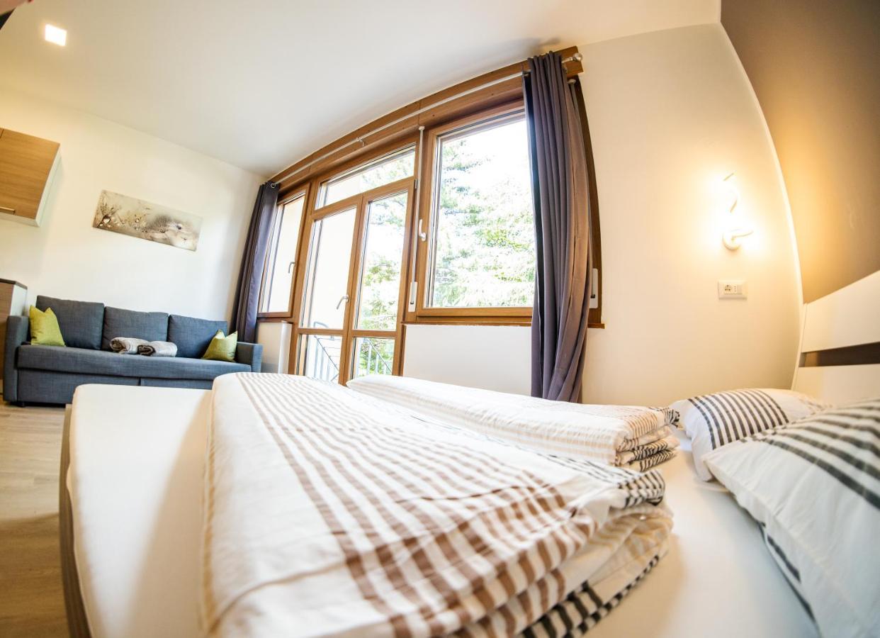 Flow Apartments Winkel Studio Мерано Экстерьер фото